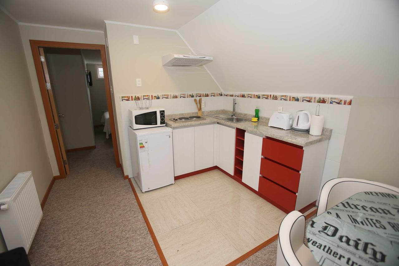 Hostal Y Departamentos Alcala Темуко Екстериор снимка